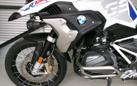 BMW R1250GS RALLY 2021 0M01