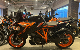 KTM 1290 SUPER DUKE GT 2019 V6940