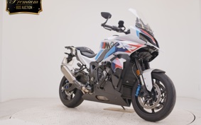 BMW M1000XR 2025