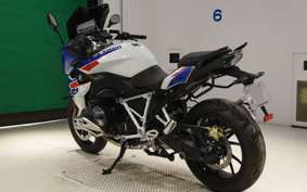 BMW R1250RS 2023