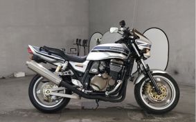 KAWASAKI ZRX1200 R ZRT20A