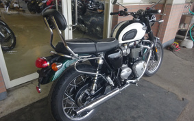 TRIUMPH BONNEVILLE T120 2017 DAD75H