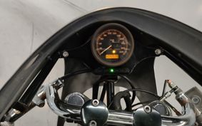 HARLEY HARLEY XL883L CR2