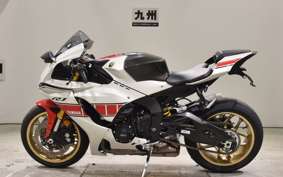 YAMAHA YZF-R1 2022 RN65J