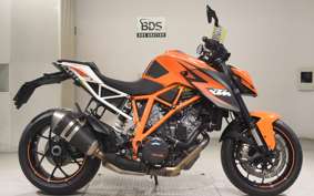 KTM 1290 SUPER DUKE R 2016