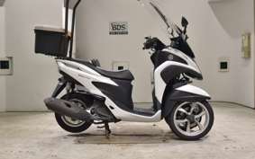 YAMAHA TRICITY 125 ヤネツキ SE82J