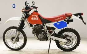 HONDA XR250R