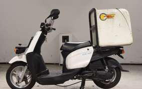 YAMAHA GEAR Gen.2 2019 UA08J