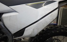 HUSQVARNA TE150I