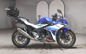 SUZUKI GSX250 R DN11A
