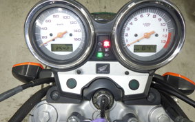 HONDA VTR 250 2006 MC33