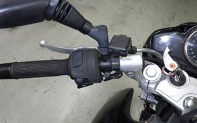 SUZUKI GSR250