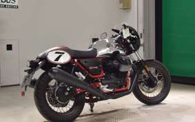 MOTO GUZZI V7 RACER 2020