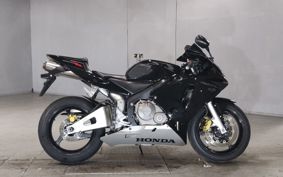 HONDA CBR600RR PC37