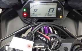 YAMAHA YZF-R25 A 2011 RG74J