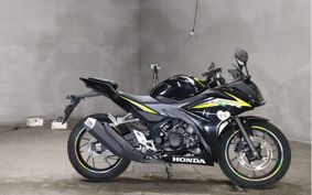 HONDA CBR150R KC91