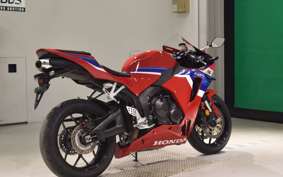 HONDA CBR600RR 2024 PC40