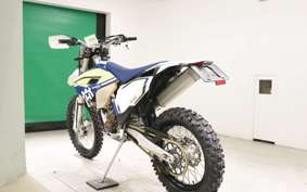 HUSQVARNA FE250 2025