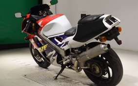 HONDA RVF400 NC35