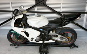 HONDA CBR600RR 2006 PC37