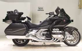 HONDA GL 1800 GOLD WING TOUR DCT 2021 SC79