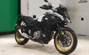 SUZUKI Vストローム650XTA 2023 C733M