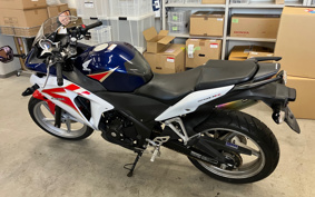 HONDA CBR250R MC41