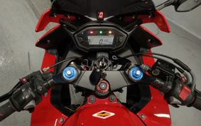 HONDA CBR400R NC47