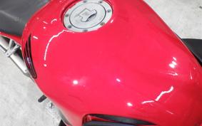 HONDA CBR600F GEN 3 2001 PC35