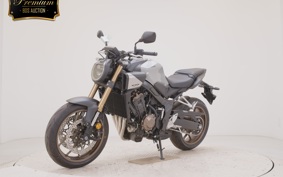 HONDA CB650R E-Clutch 2026 RH17