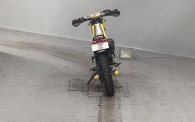 YAMAHA TORITSU CAR DG10J