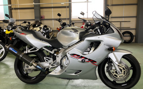 HONDA CBR600F 2001 PC35