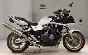 HONDA CB1300SB SUPER BOLDOR A 2010 SC54