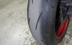 YAMAHA YZF-R1 2004