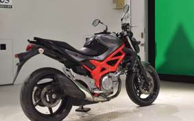 SUZUKI ｸﾞﾗﾃﾞｨｳｽ400 2014