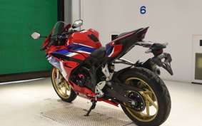 HONDA CBR250RR A MC51
