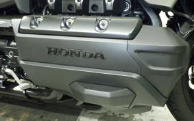 HONDA GL 1800 GOLD WING TOUR DCT 2025 SC79