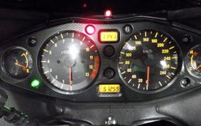 SUZUKI GSX-1300R HAYABUSA 2004