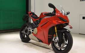 DUCATI PANIGALE V4 S 2026