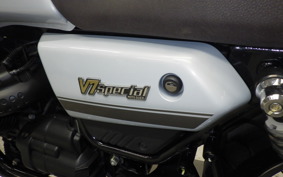 MOTO GUZZI V7 SPECIAL 2022