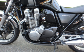 HONDA CB1100 2010 SC65