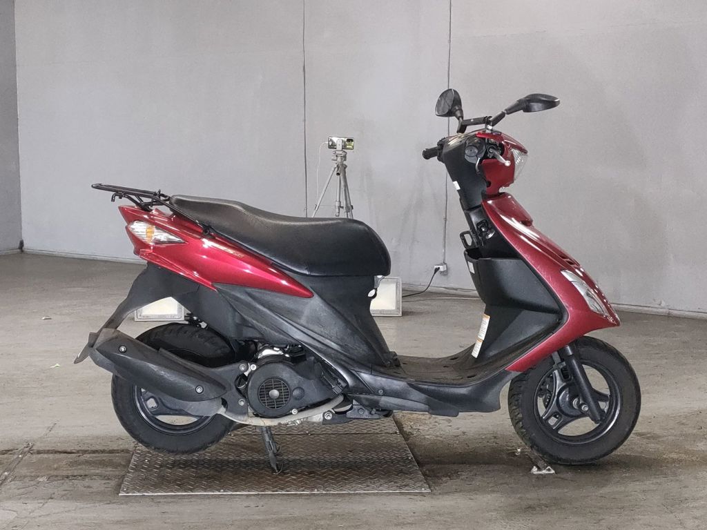 Фото Suzuki ADDRESS V125 с японского аукциона