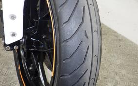 KTM 690 DUKE R 2013