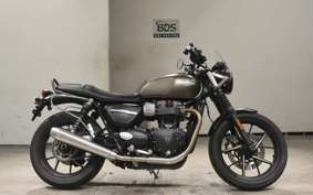 TRIUMPH STREET TWIN 2019