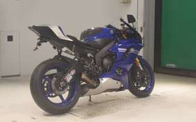 YAMAHA YZF-R6 2019