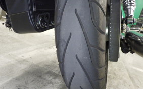 HARLEY XL1200C 2004