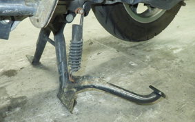 YAMAHA ﾄﾘｼﾃｨ125 SE82J