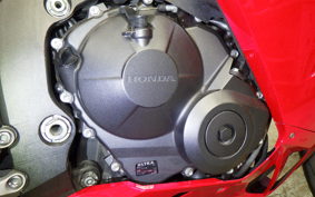 HONDA CBR600RR 2024 PC40