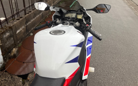 HONDA CBR1000RR ABS 2015 SC59