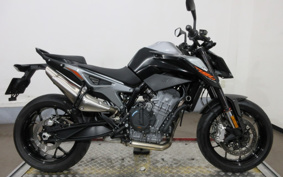 KTM 790 DUKE 2019 TU640
